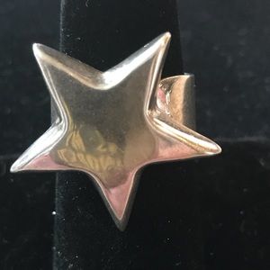 Star ring